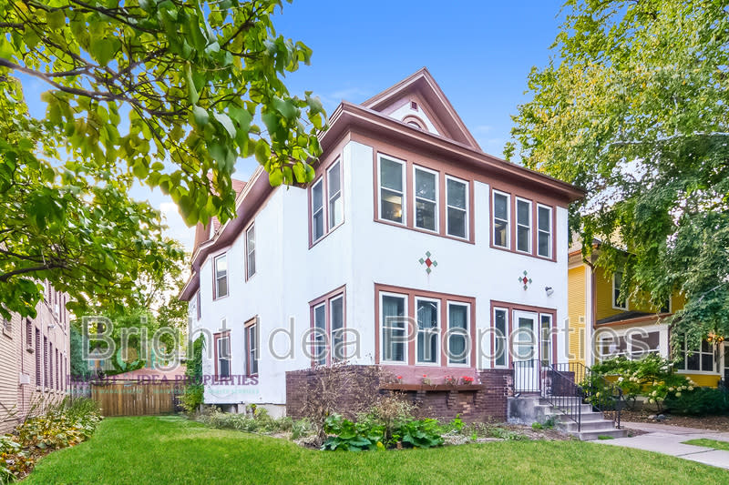 2104 Emerson Avenue South – photo 1