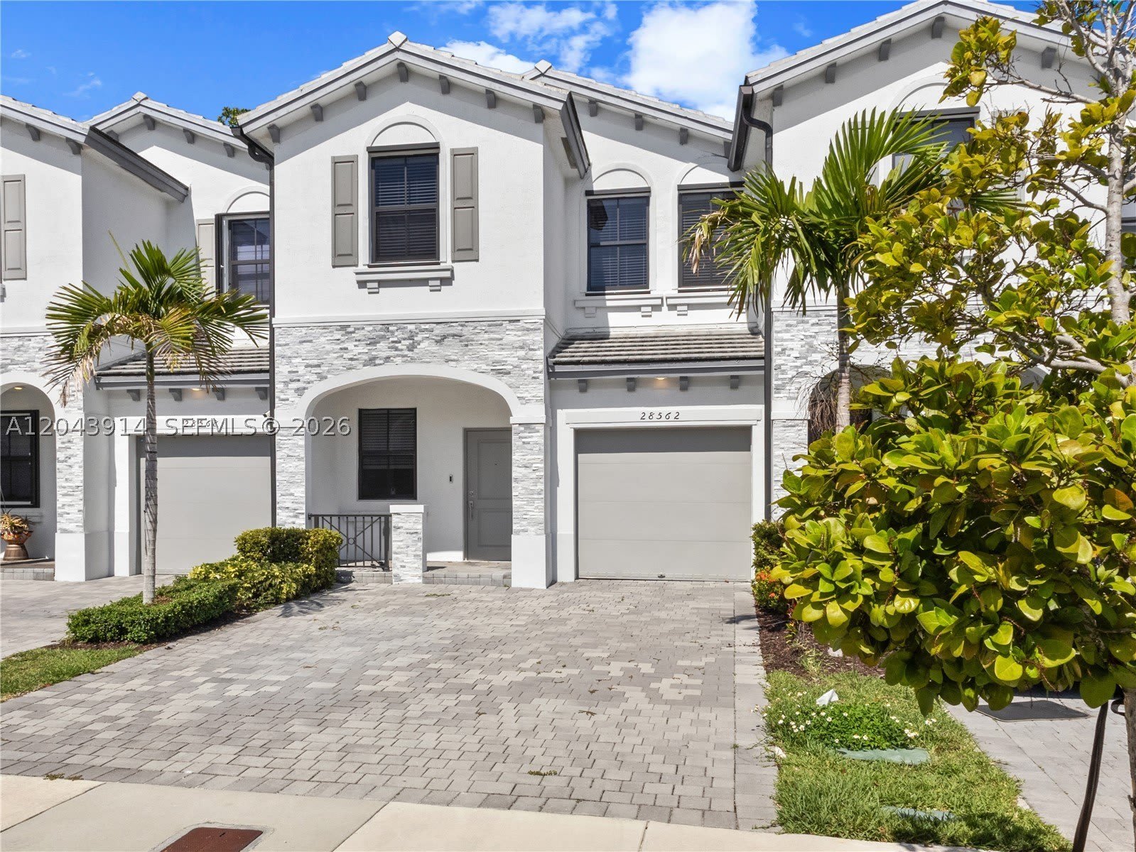28562 SW 134th Ct – photo 1 of 33