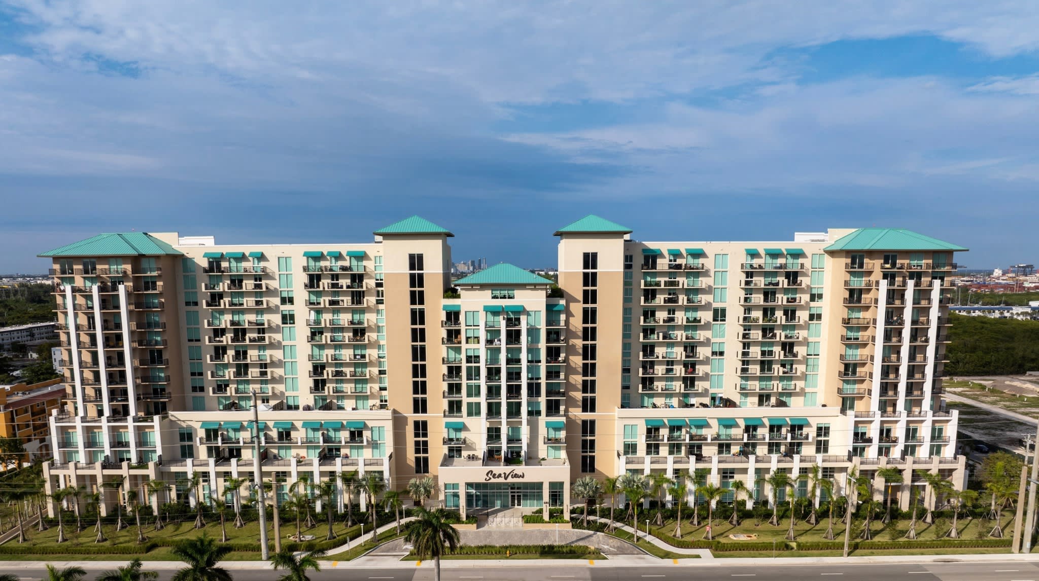 Sea View at Dania – photo 1