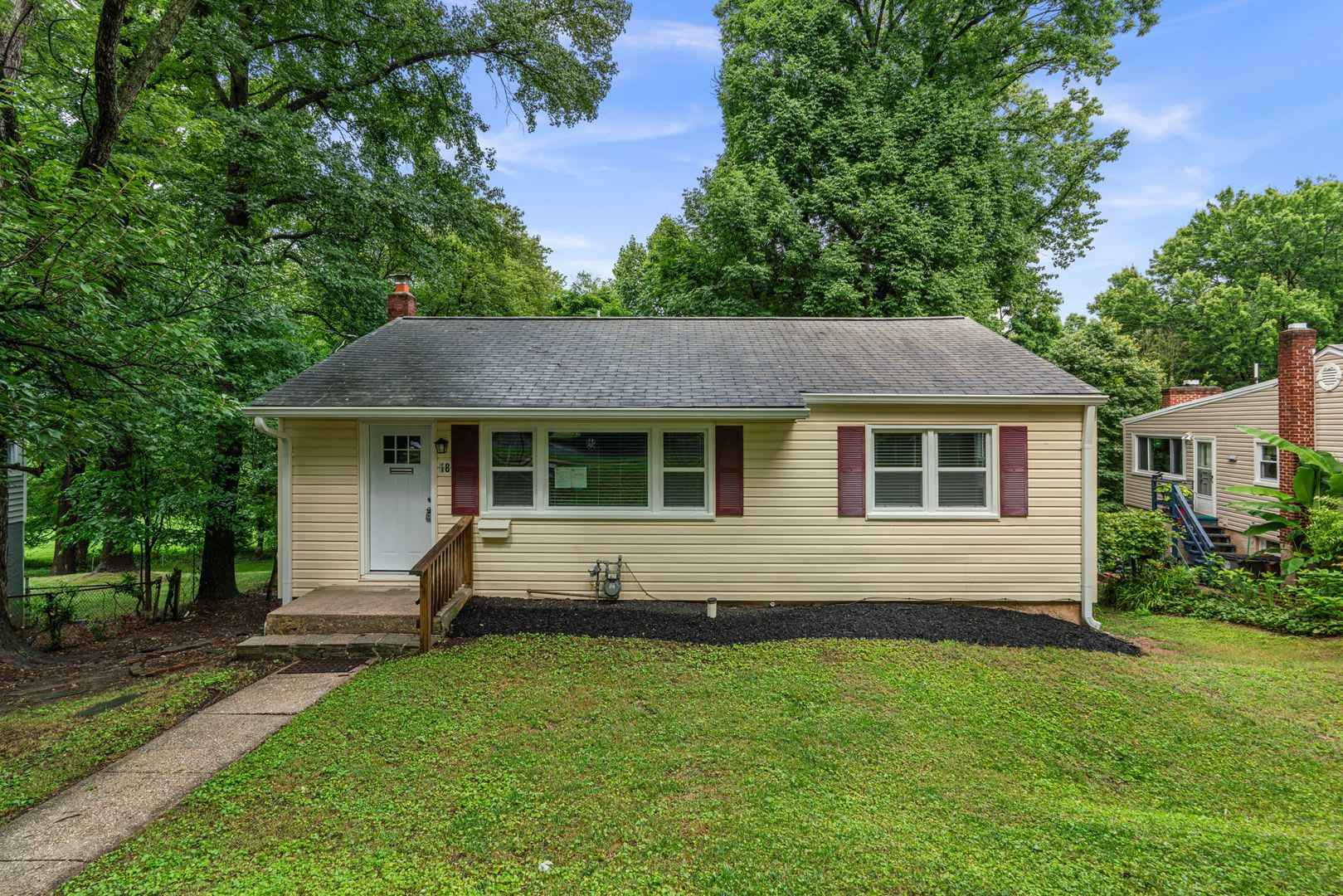 3BR/2BA – photo 1