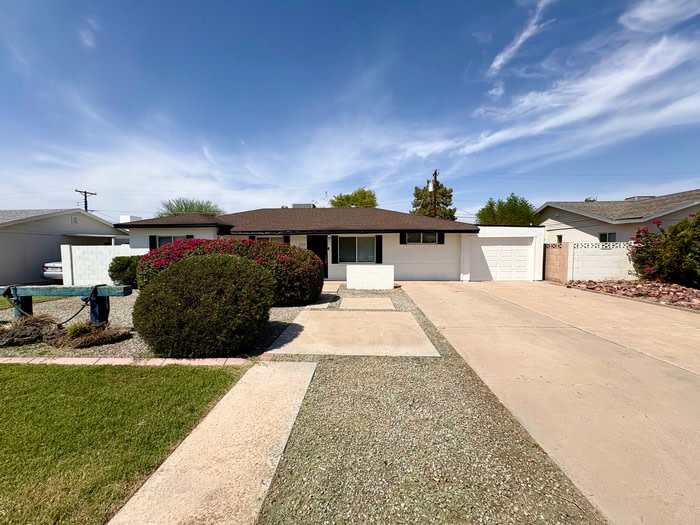 2514 East Campbell Avenue – photo 1