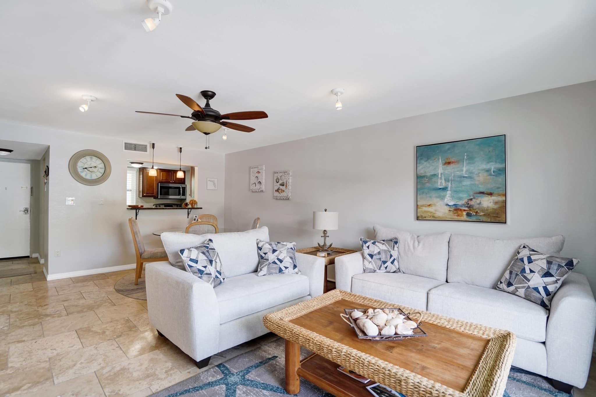 464 N Paula Dr – photo 1