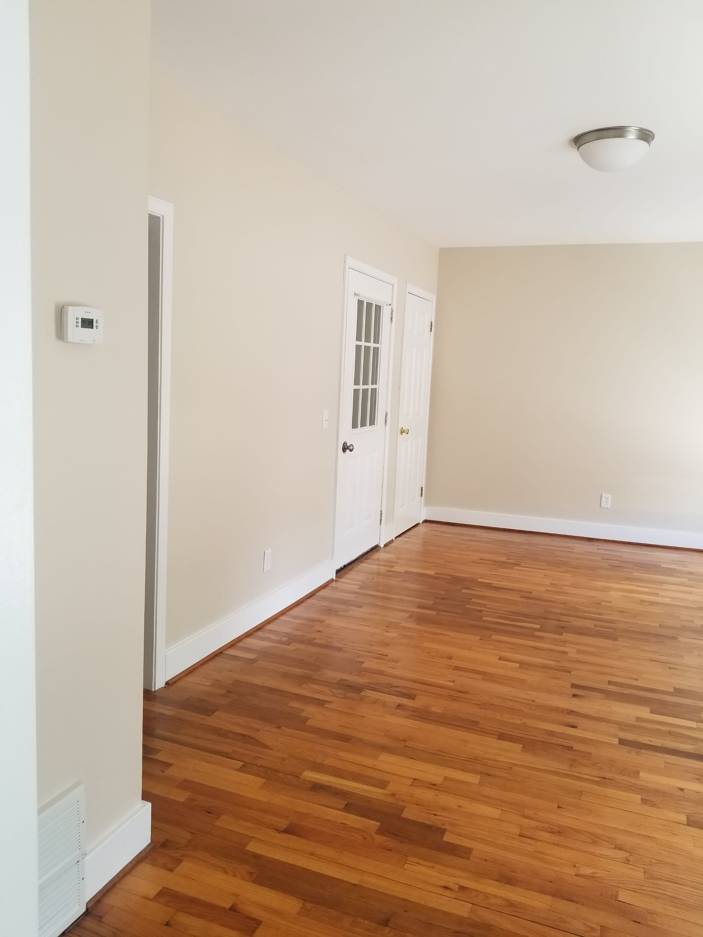 104 Mason Street – photo 1 of 10