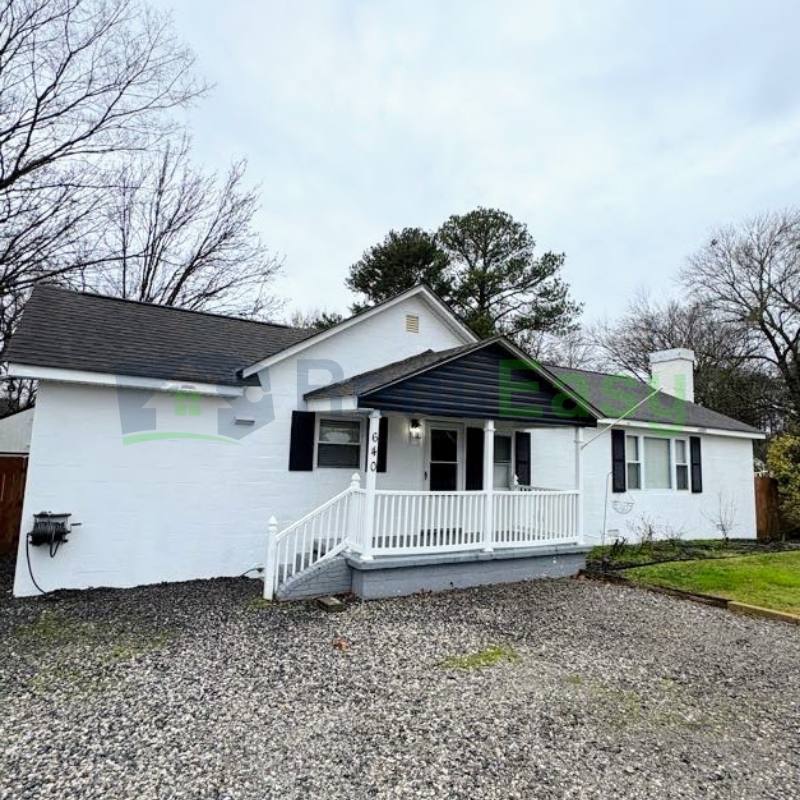 640 Great Bridge Boulevard – photo 1 of 23