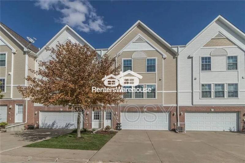 1228 Se Village View Lane – photo 1 of 149