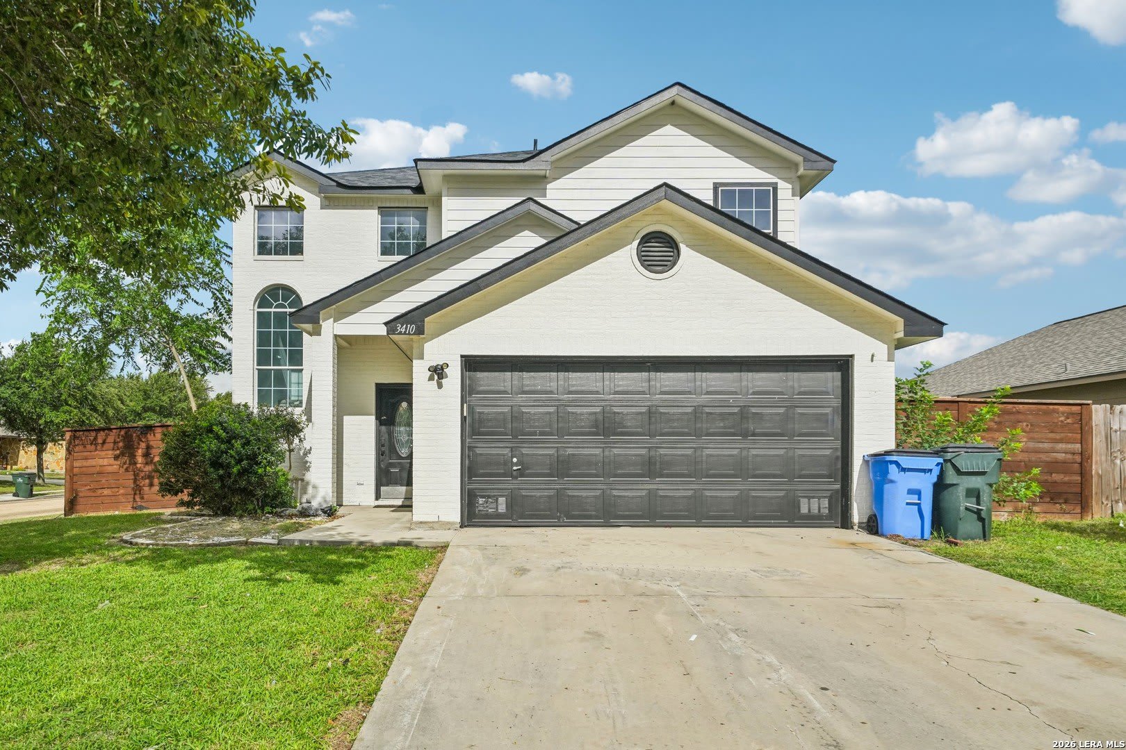 3410 ROB ROY ST – photo 1 of 26