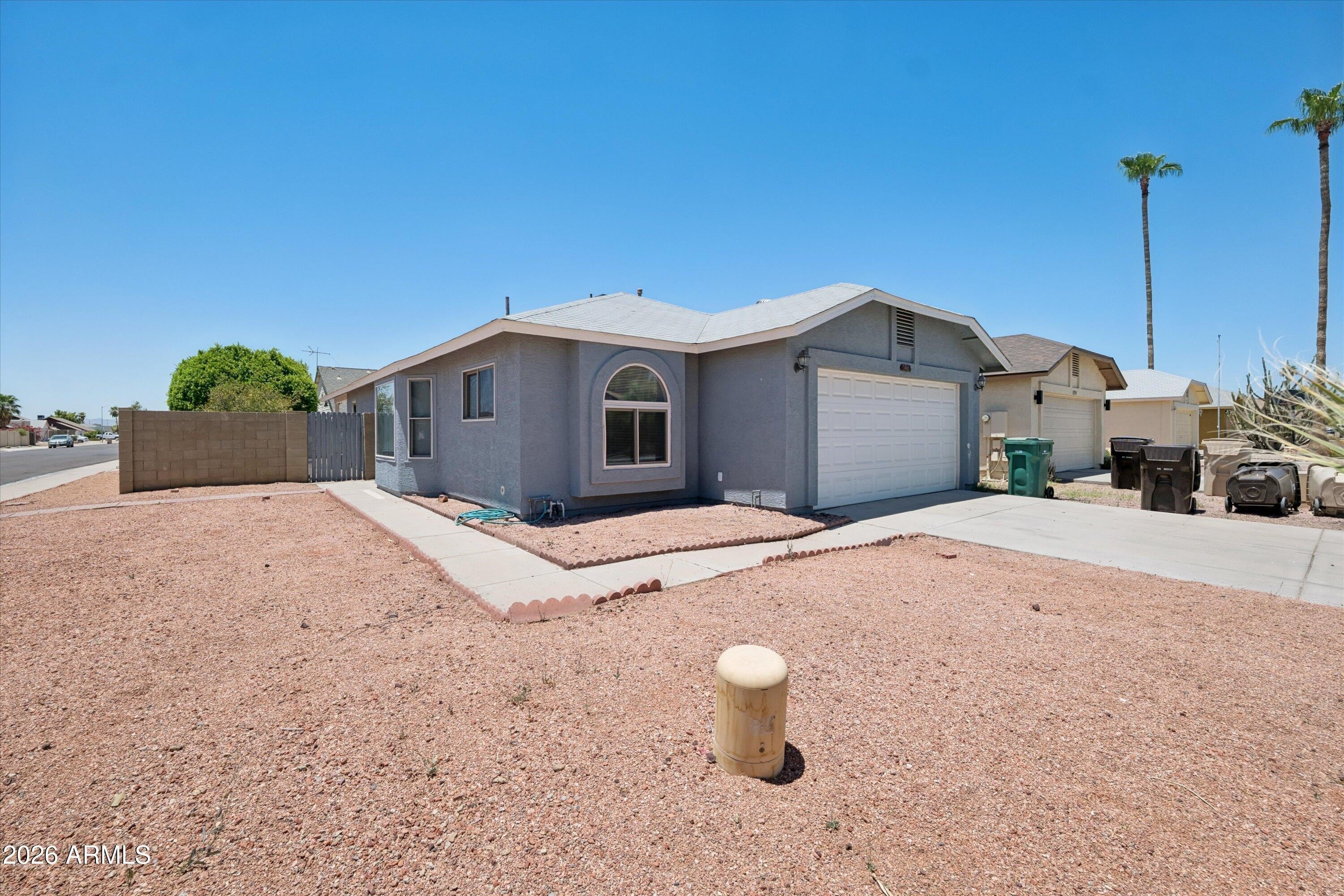 11904 N 76th Lane – photo 1 of 21