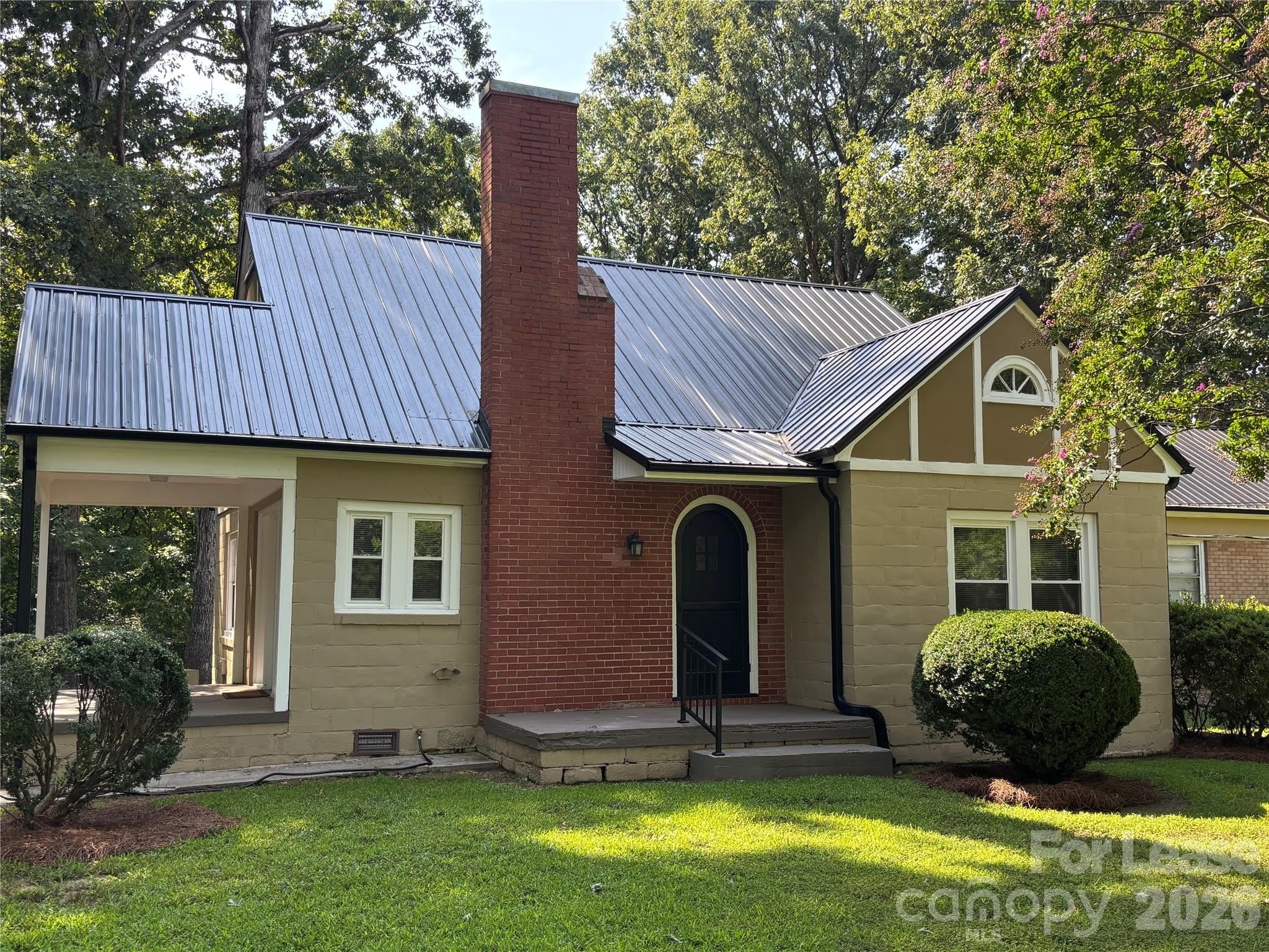 1613 Boy Scout Road – photo 1 of 18