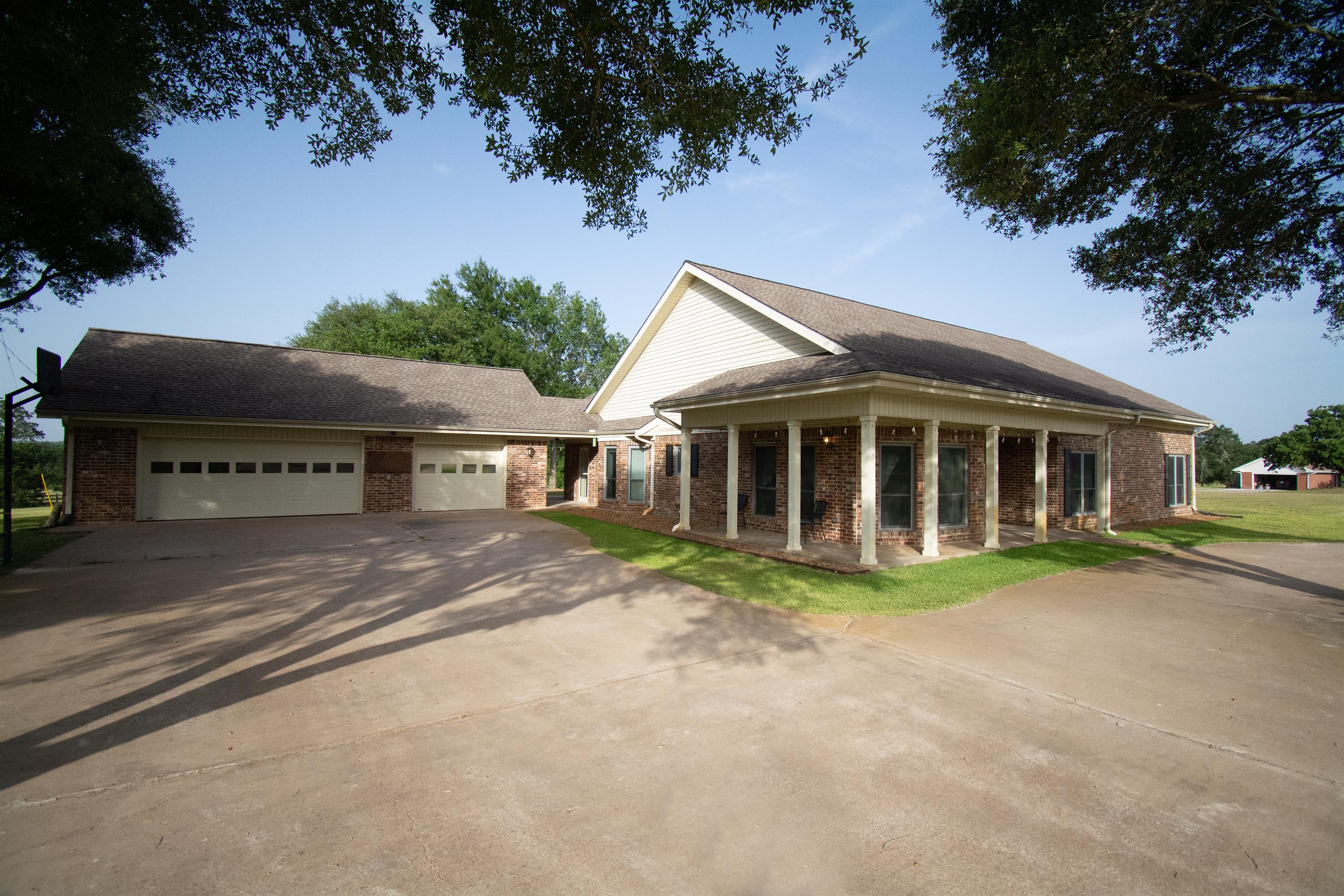 6103 Homeland Lane – photo 1 of 39