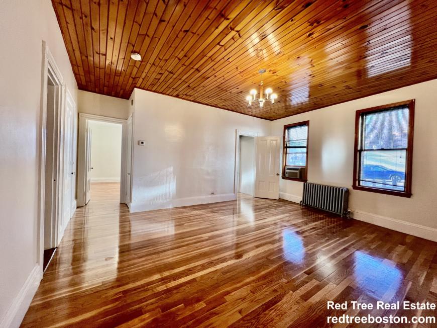 234 Cypress St. – photo 1