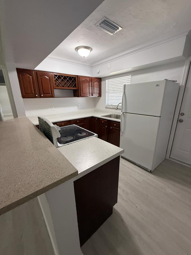 3920 7th Ave. N – photo 1