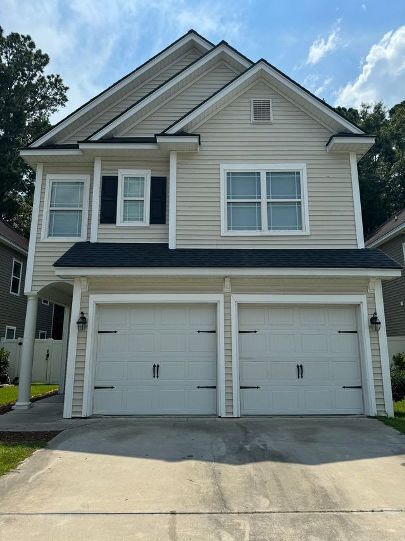Home In Mainstreet – photo 1 of 258