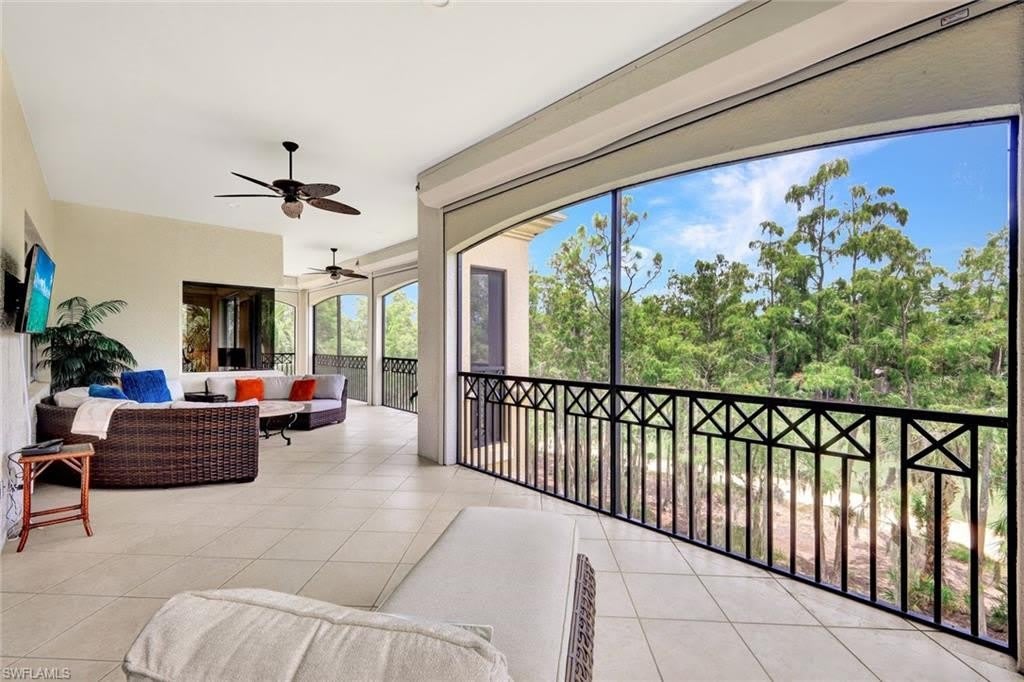 2830 Tiburon Blvd E – photo 1