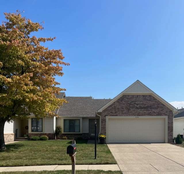 1123 Charles Lee Ct – photo 1 of 290