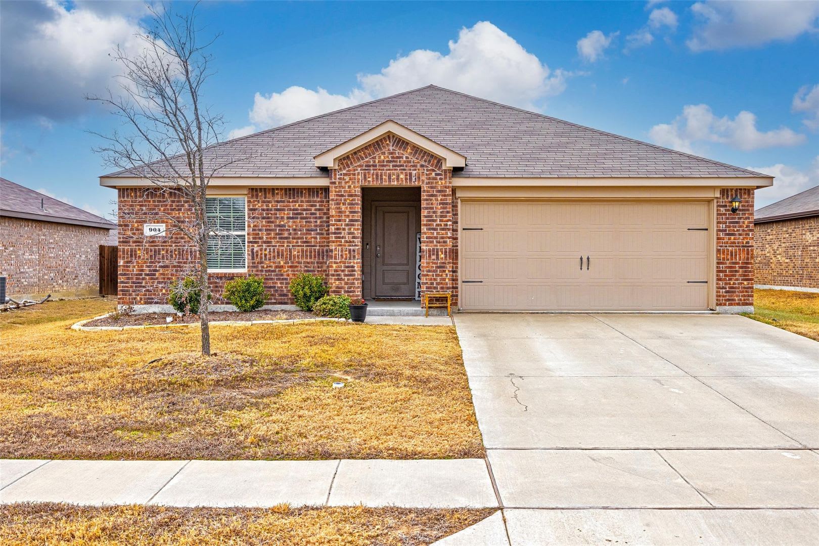 You Will Want To See This Home As It Is A Great Value Located At The Back Of The Magnolia Neighborhood Just A Few Houses Away From A Walking Trail And Community Fishing Pond – photo 1