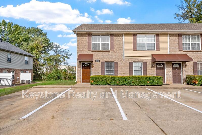 2332 Raleigh Court – photo 1