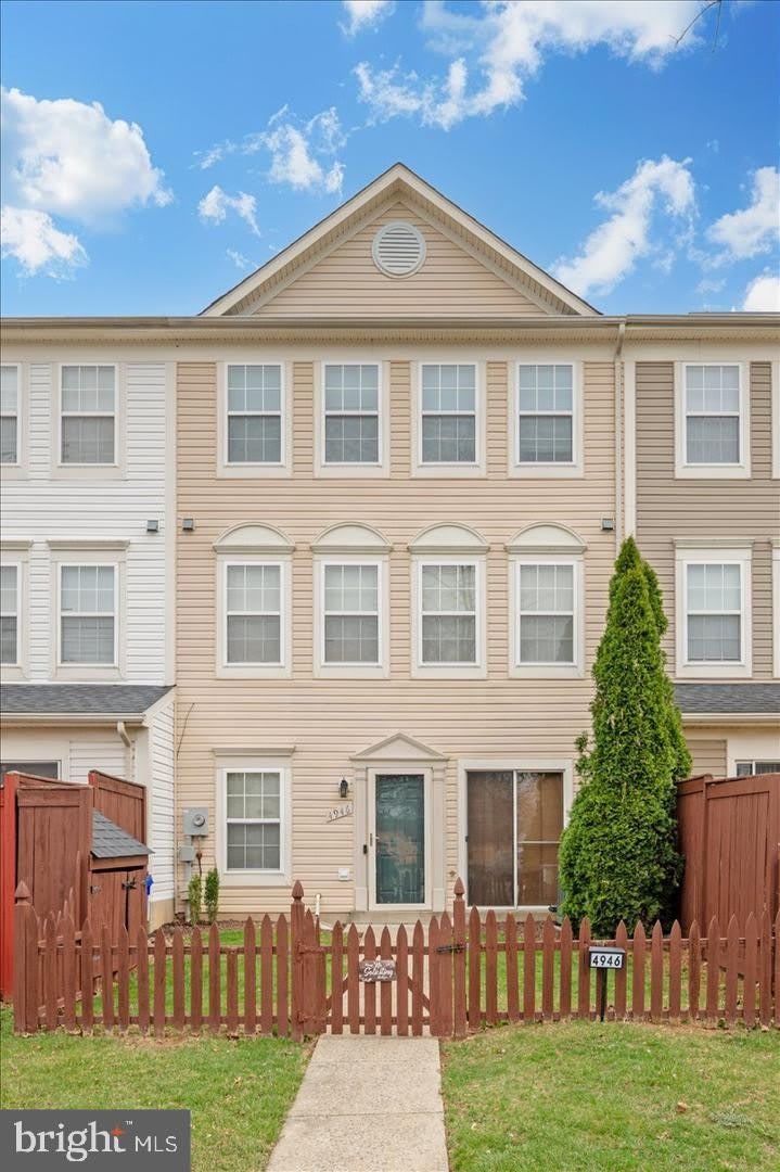 4946 WHITNEY Terrace – photo 1 of 26
