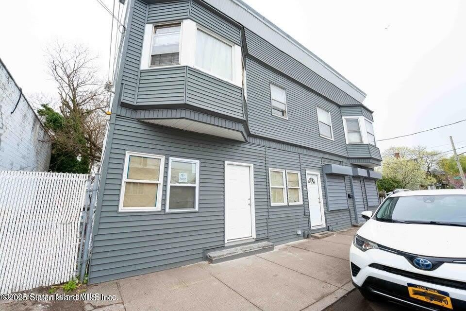 5448 Arthur Kill Road – photo 1