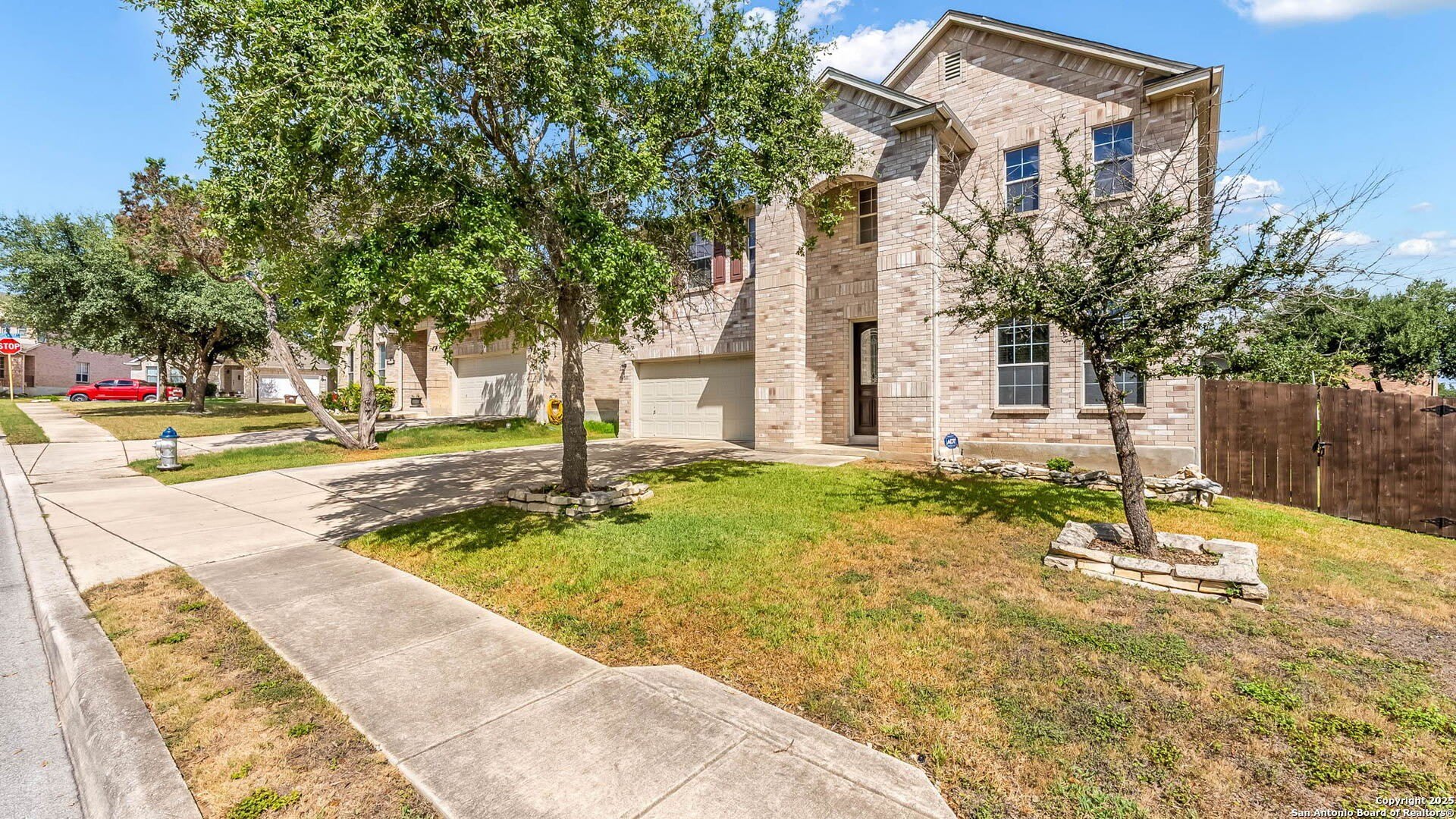 4511 Fern Hl – photo 1