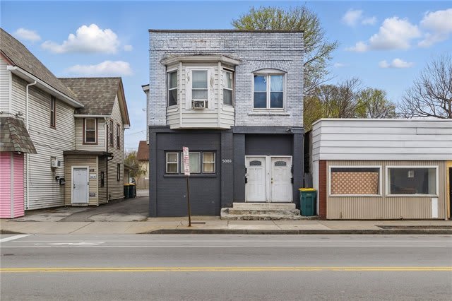 500 1/2 Lyell Avenue – photo 1