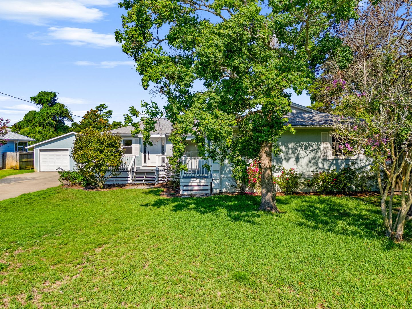 327 Shasta St – photo 1 of 50