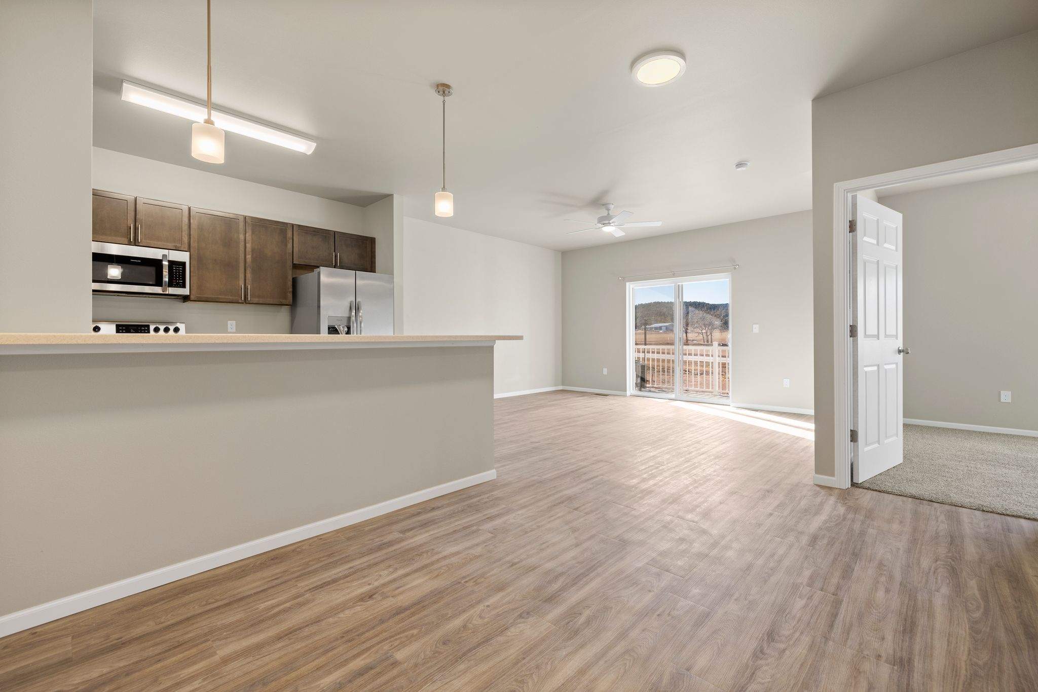 11350 Sturgis Rd – photo 1 of 13