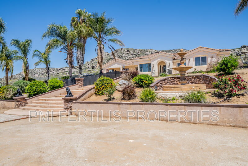 17425 Cyrus Lane – photo 1 of 48