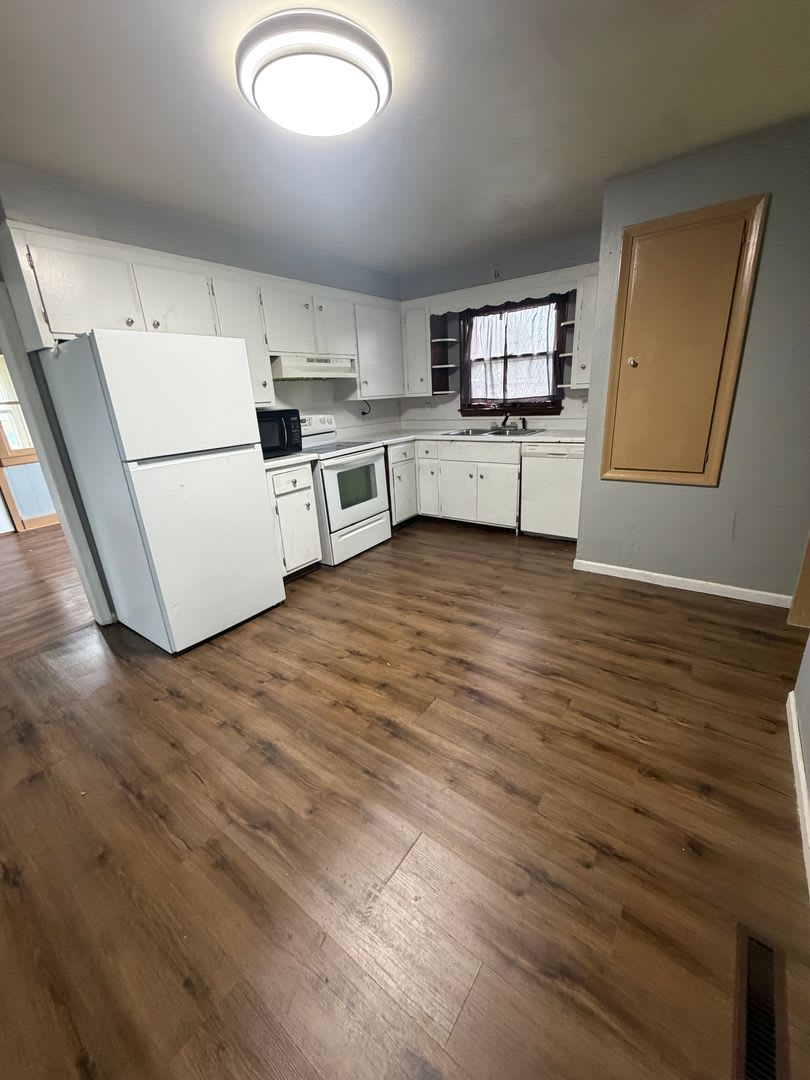 Cozy Two Bedroom In Quiet Avoca – photo 1 of 8
