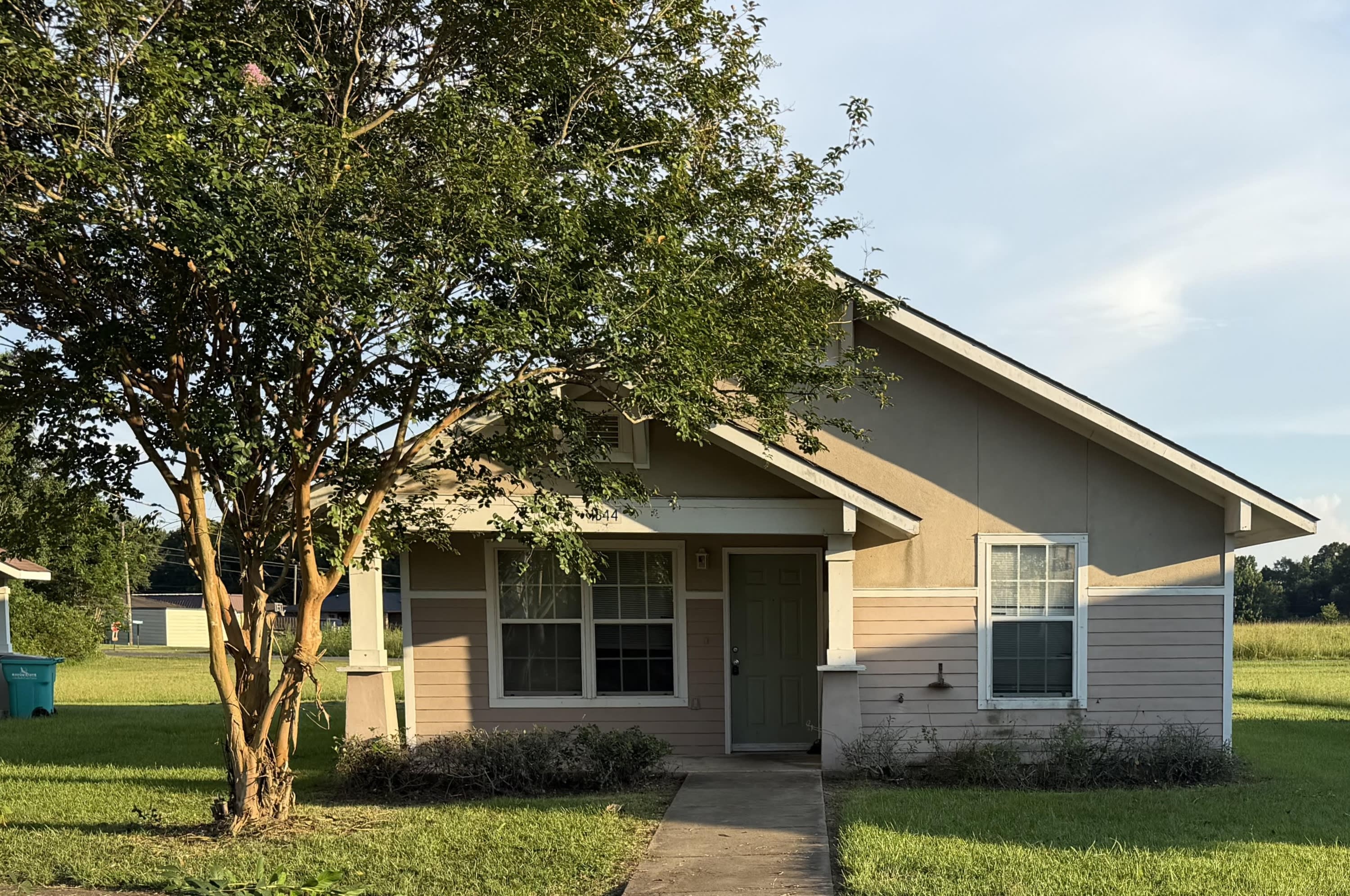 1844 Marshall Frank Drive – photo 1 of 2