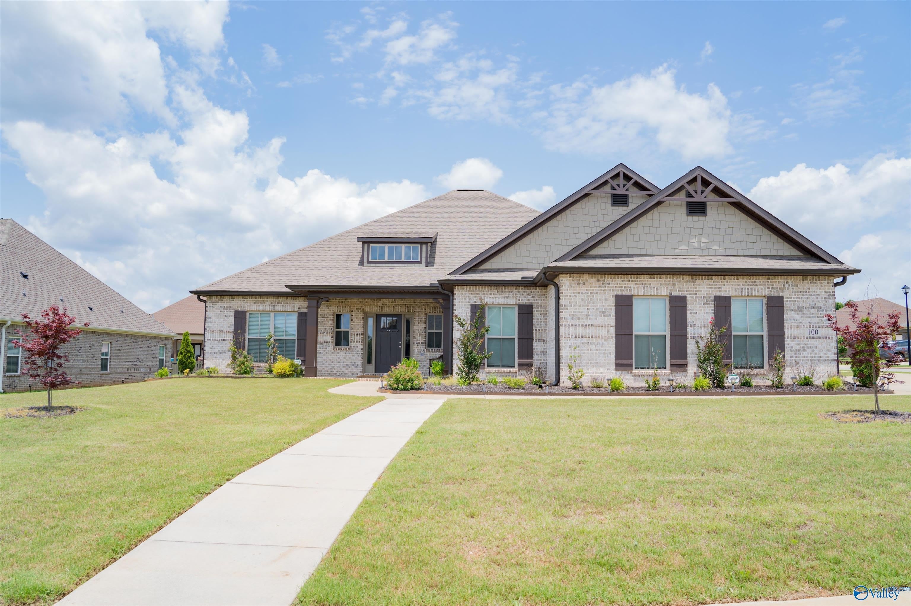 100 Bartram Way – photo 1 of 50
