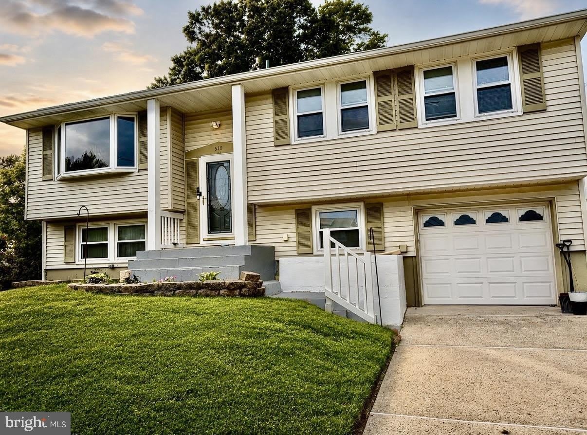 610 OGDEN Drive – photo 1