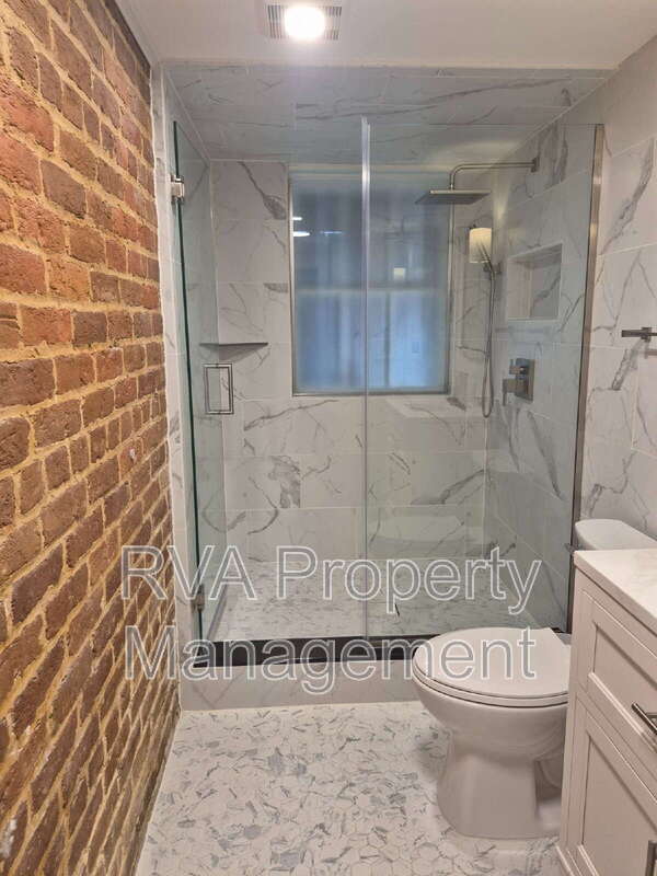 226 A High Street – photo 1 of 122