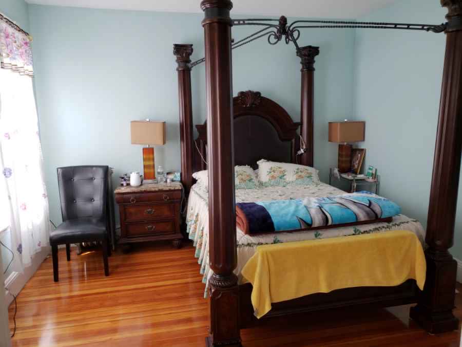 420 Hyde Park Avenue – photo 1