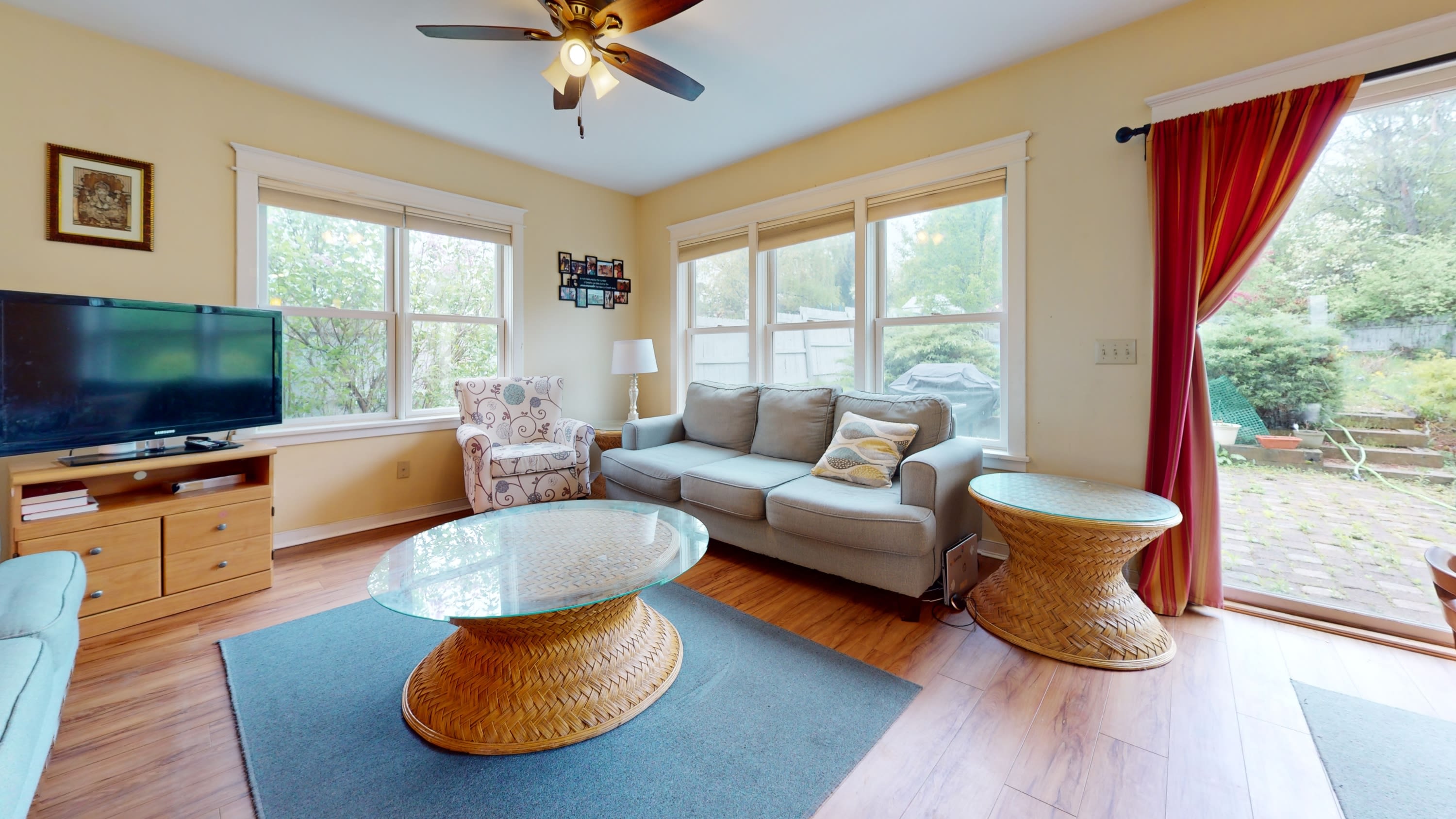 175 East King Road – photo 1 of 11