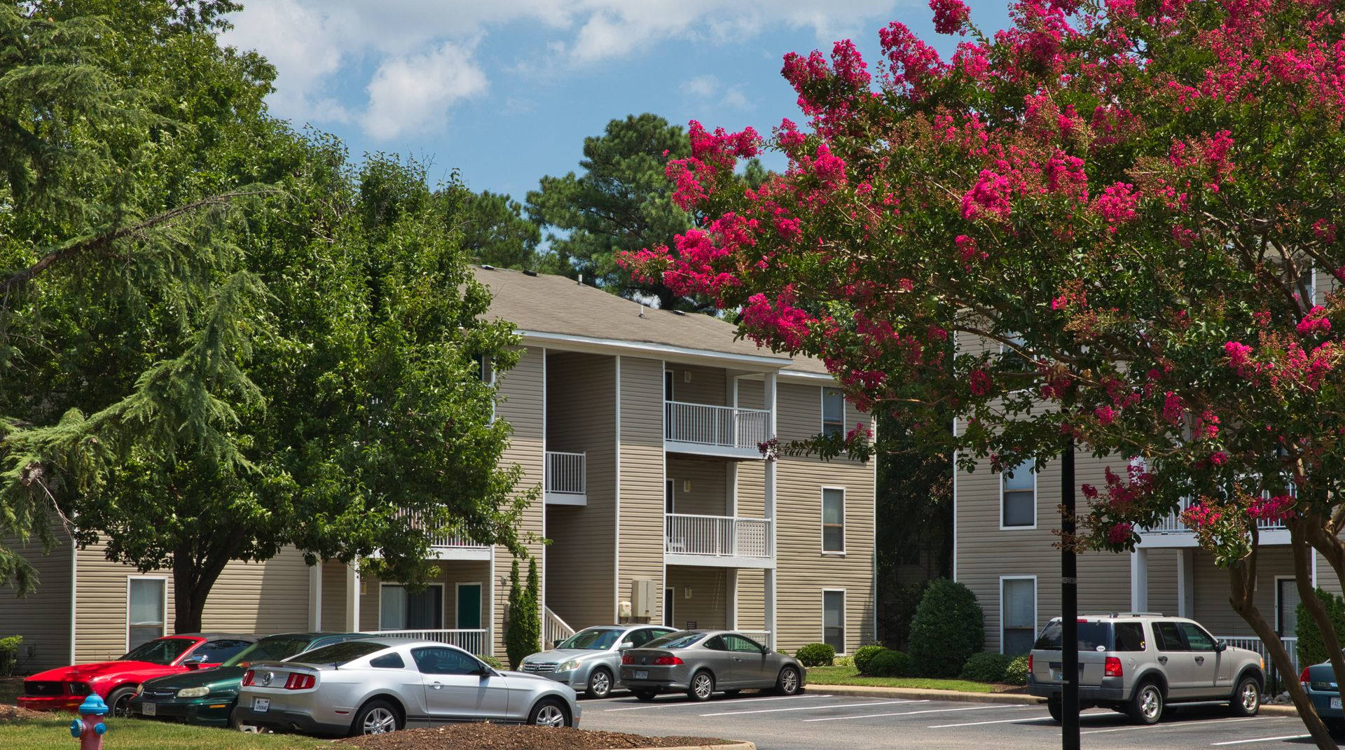 Hunter S Mill Apartments – photo 1