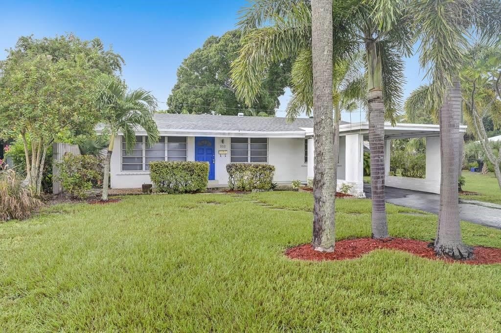 916 Ne 18Th Street – photo 1