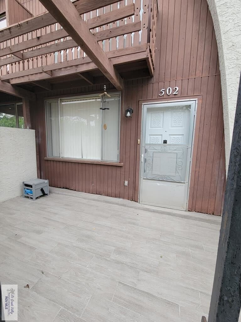 401 BOCA CHICA BLVD. – photo 1