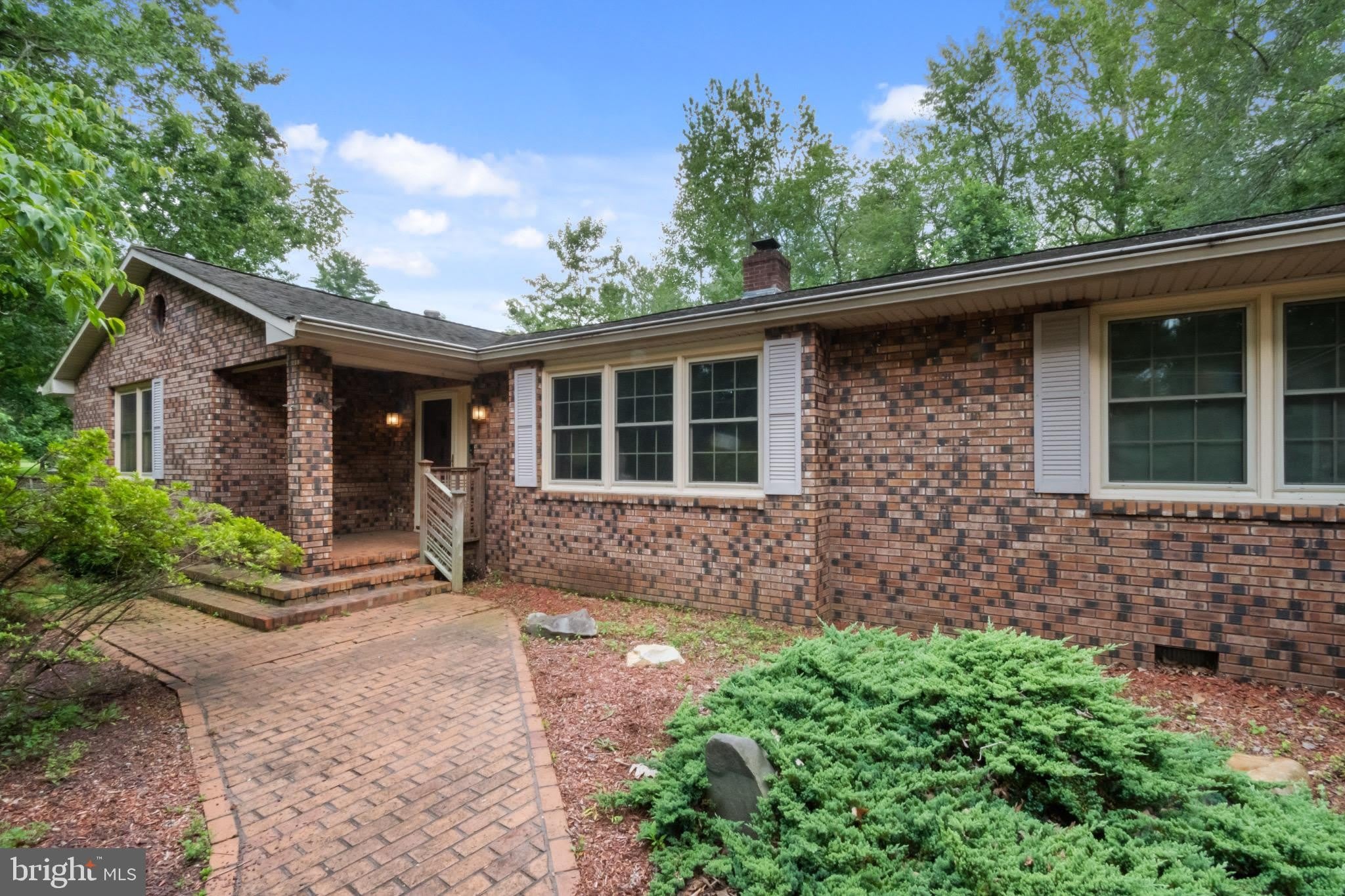 51 CHRISTOPHER MILL Road – photo 1