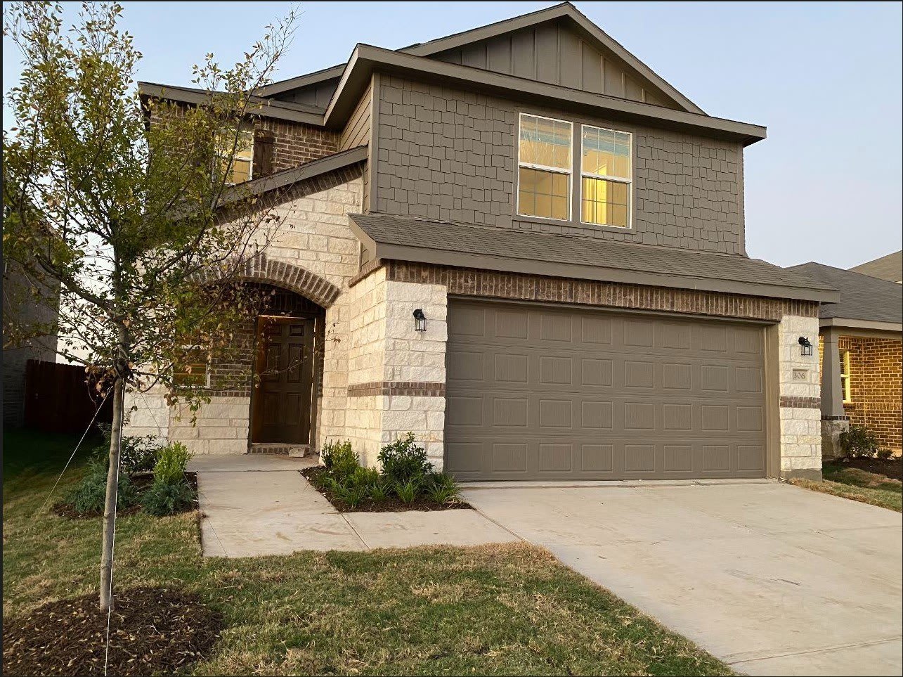 306 Grenada Lake Drive – photo 1