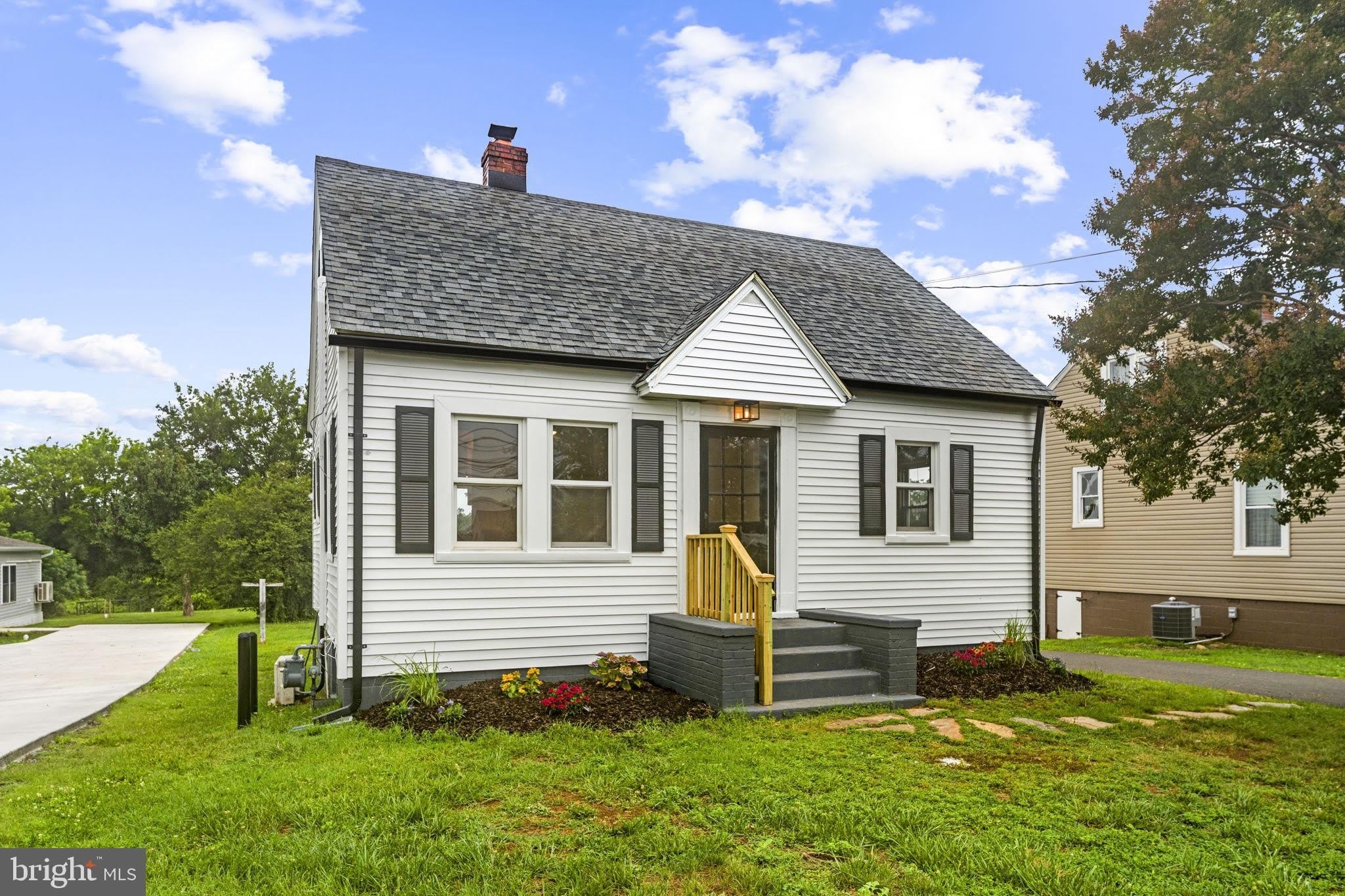 1818 Orange Road – photo 1 of 91