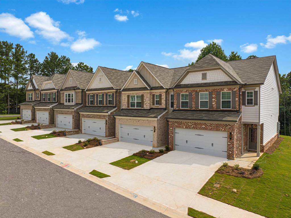 Collins Place Townhomes – photo 1