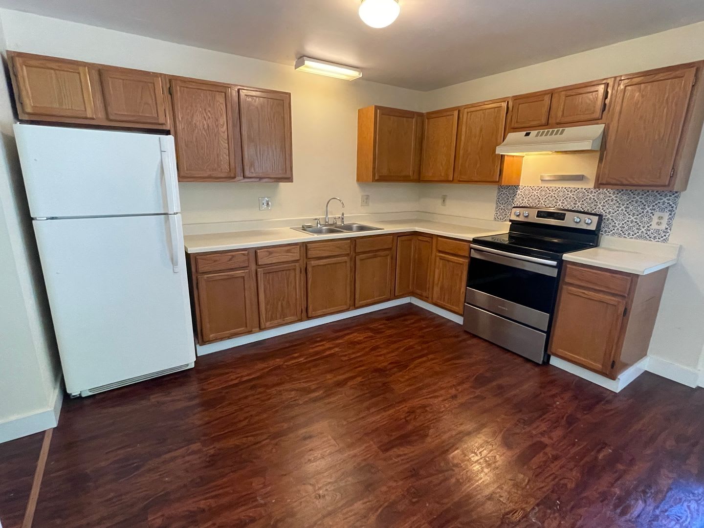 3 Bedroom first floor apartment in Adams, lead safe- $1650 – photo 1 of 19