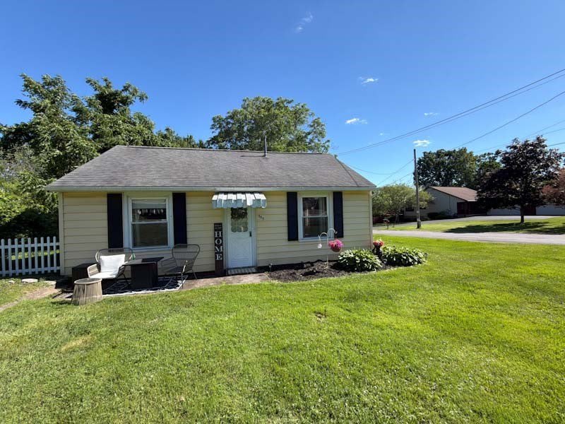 357 Lowden Point Road – photo 1 of 22