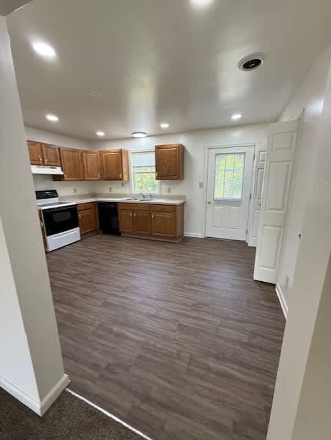 503 Fairfield Street – photo 1 of 16