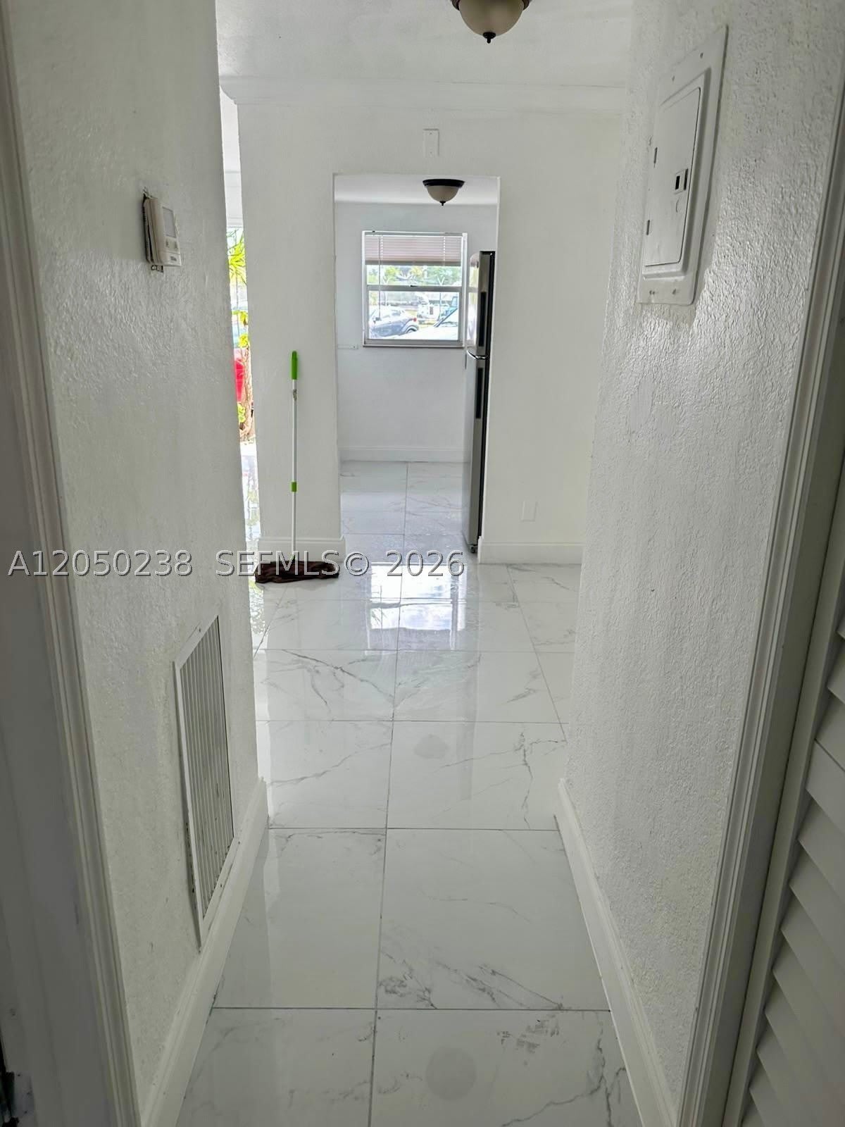 7101 SW 89th Ct – photo 1 of 5