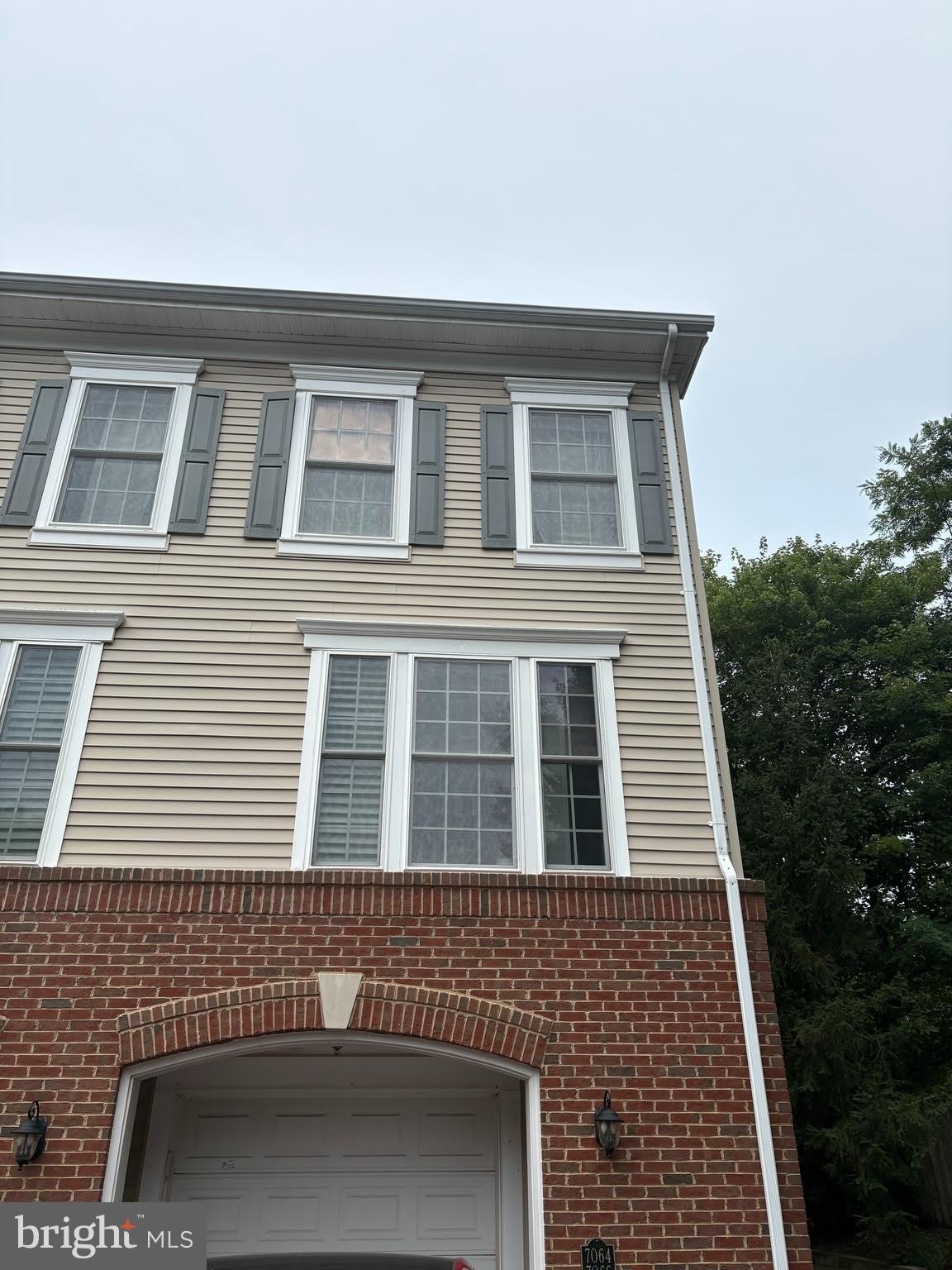 7064 HUNTLEY RUN Place – photo 1 of 16