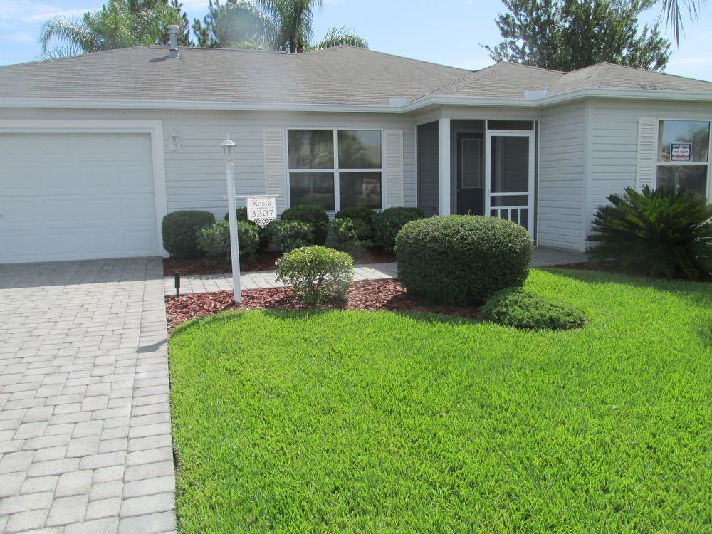 3207 Woodridge Dr – photo 1