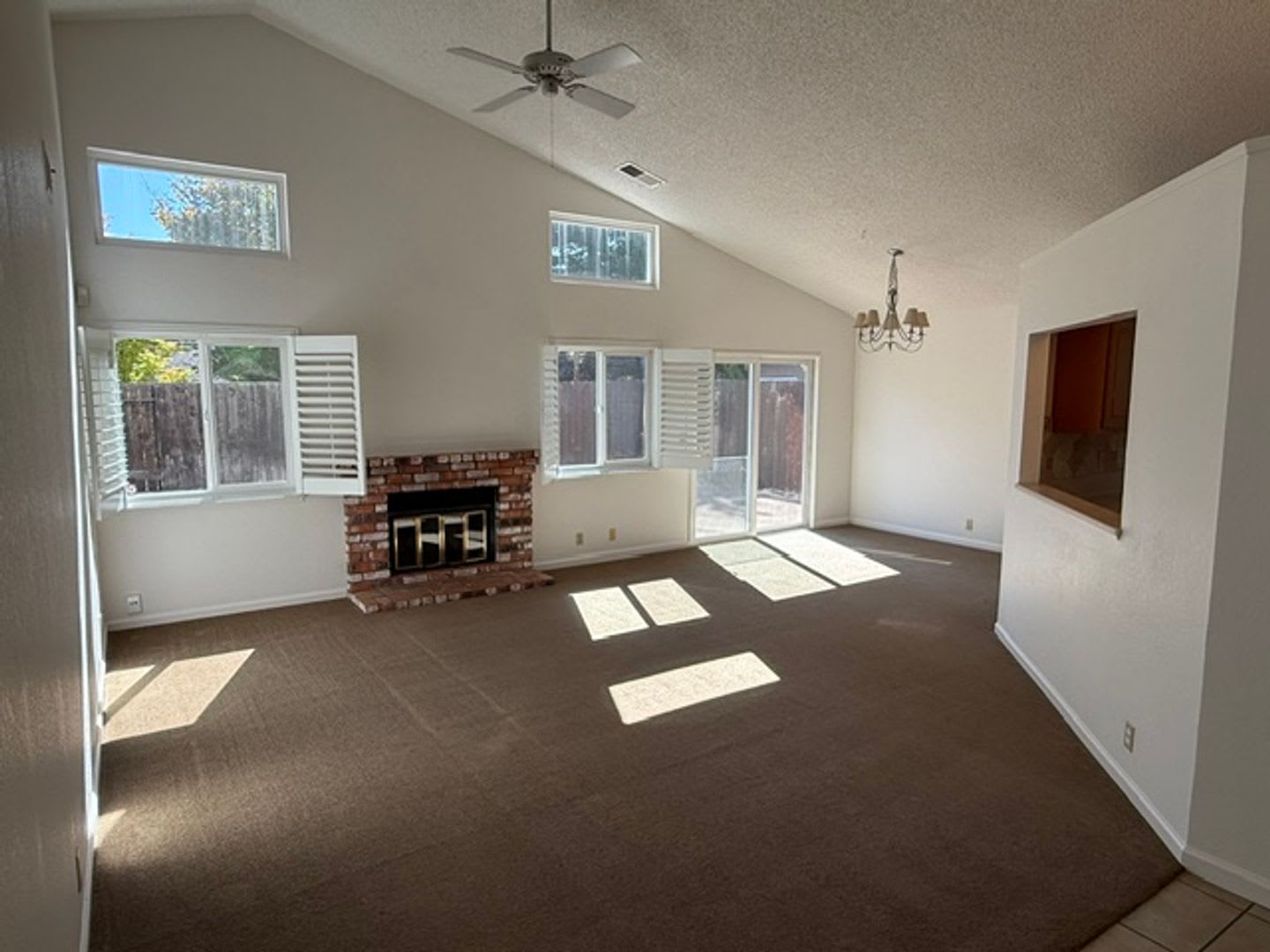 Beautiful 3-Bedroom Benicia Home – photo 1 of 36