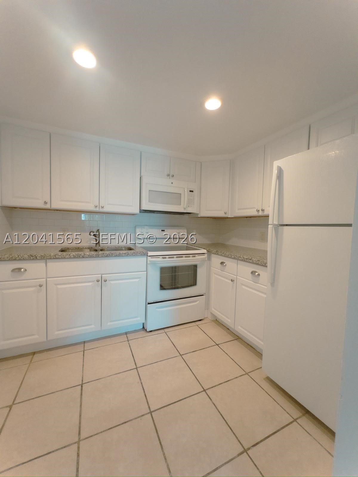 13335 Arch Creek Rd – photo 1 of 20