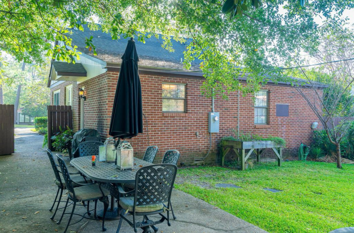 319 S 22nd Ave – photo 1